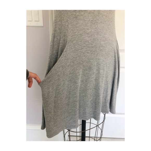Super comfy grey 2 pocket dress - Picture 3 of 6